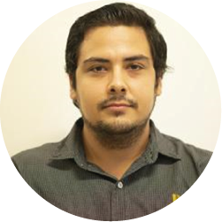 Lic. Paul Ernesto Caro Lizárraga